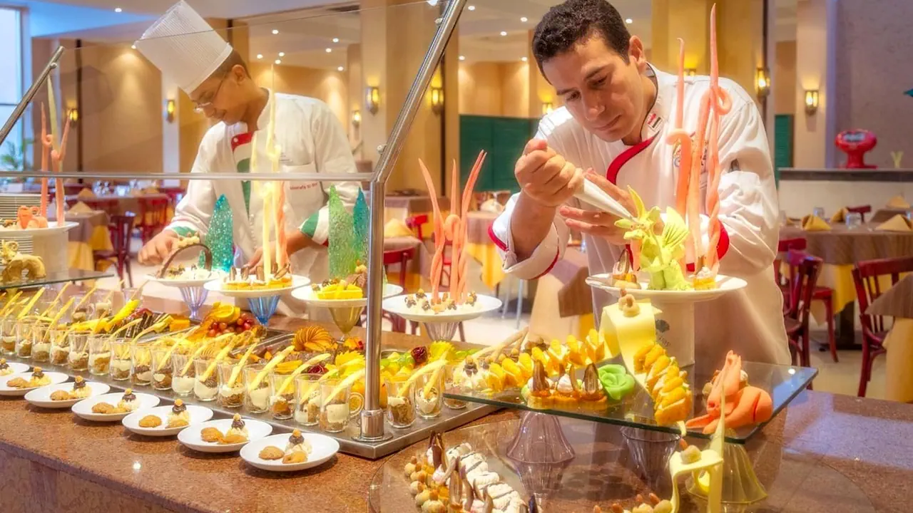 الفندق قيصر باي ريزورت - مرسى مطروح